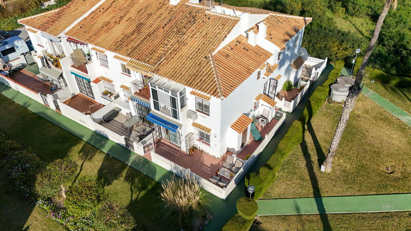 1 Cuarto Villa en venta