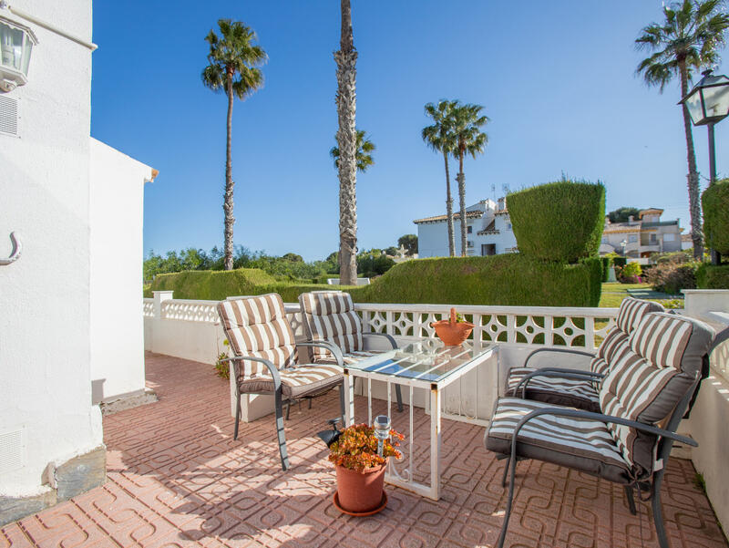 1 Cuarto Villa en venta