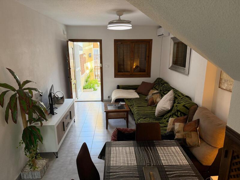 2 Cuarto Dúplex en venta