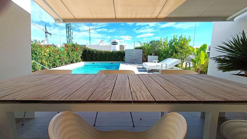 Villa for sale in Algorfa, Alicante