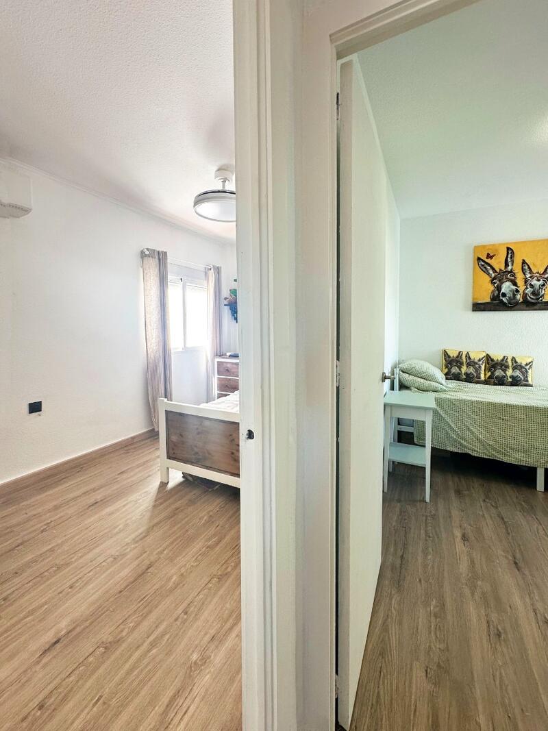 2 Cuarto Villa en venta