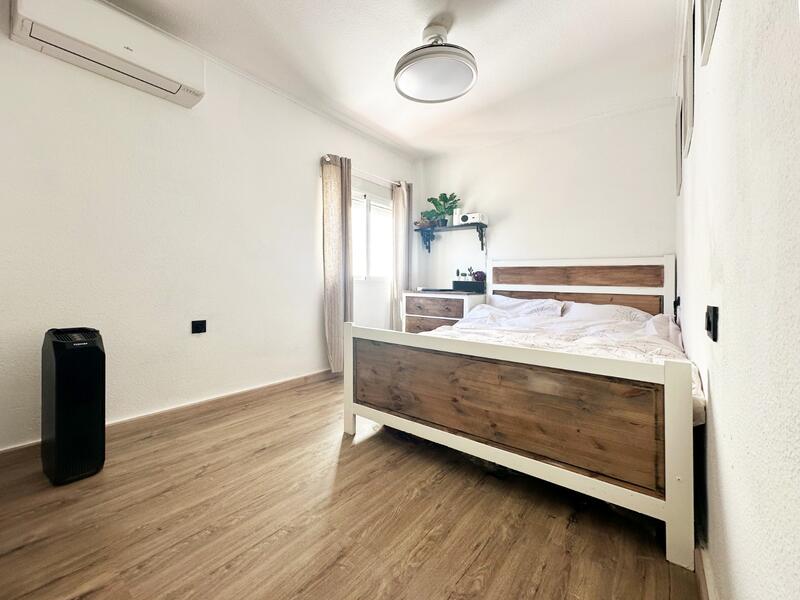 2 Cuarto Villa en venta
