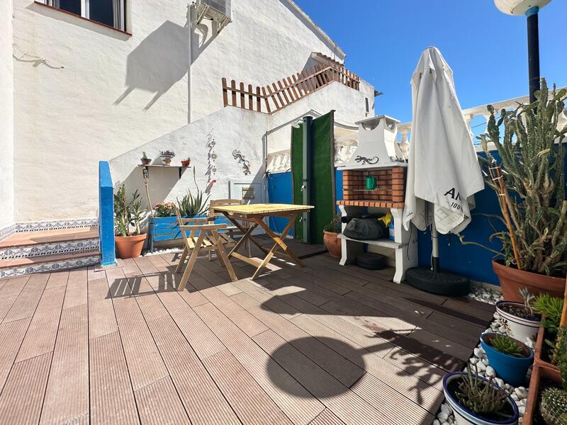 2 Cuarto Villa en venta