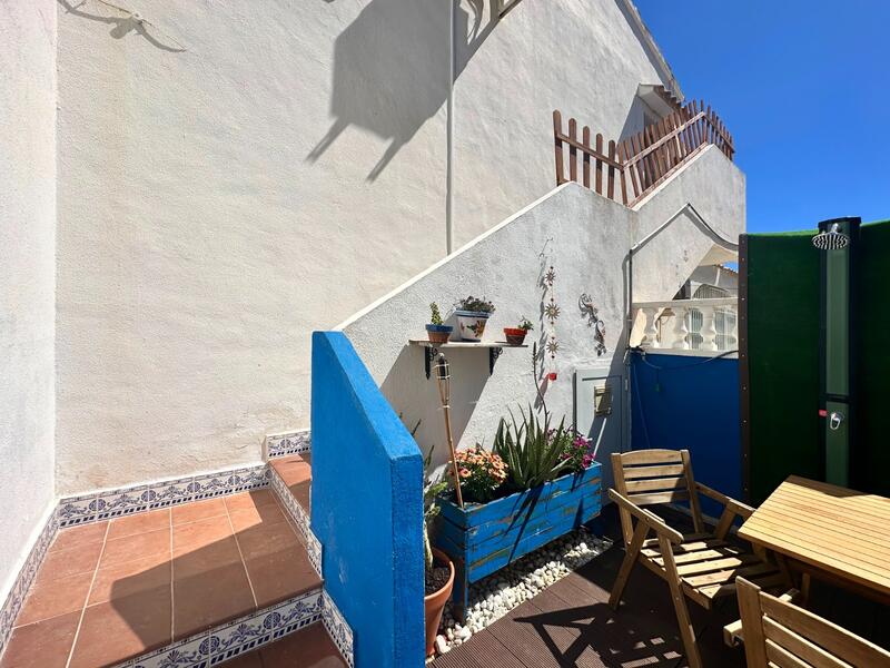 2 Cuarto Villa en venta
