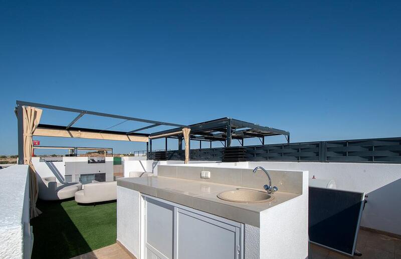 3 bedroom Townhouse for sale