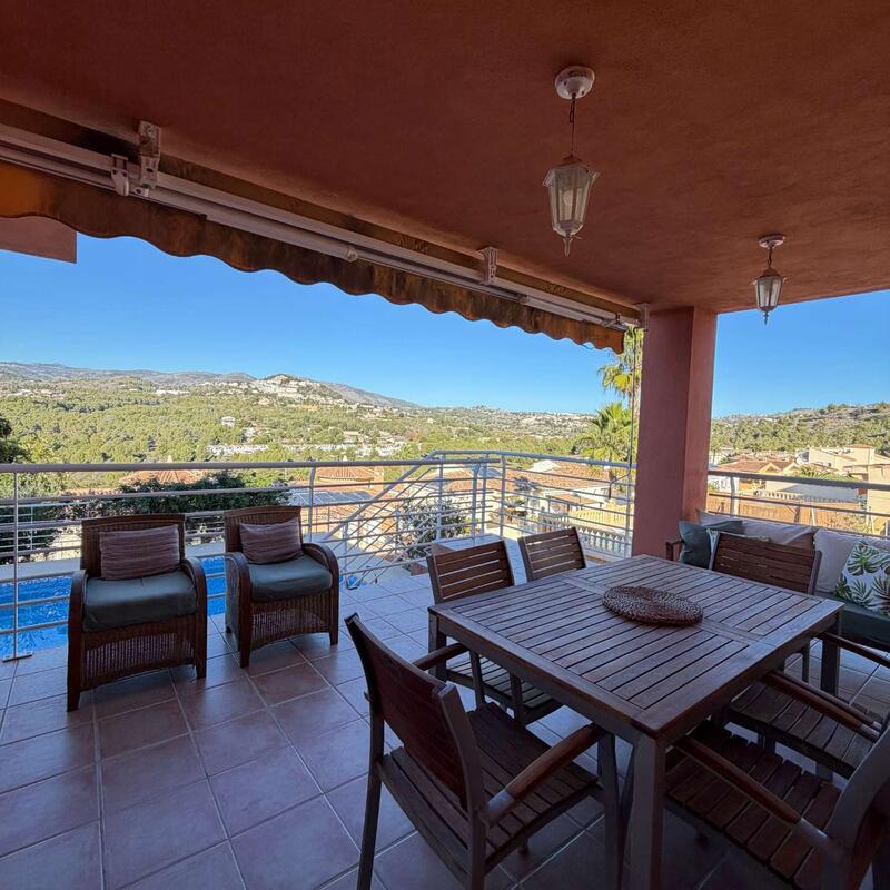 4 bedroom Villa for sale