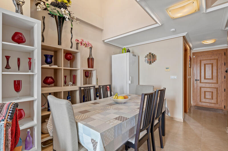 2 Schlafzimmer Stadthaus zu verkaufen