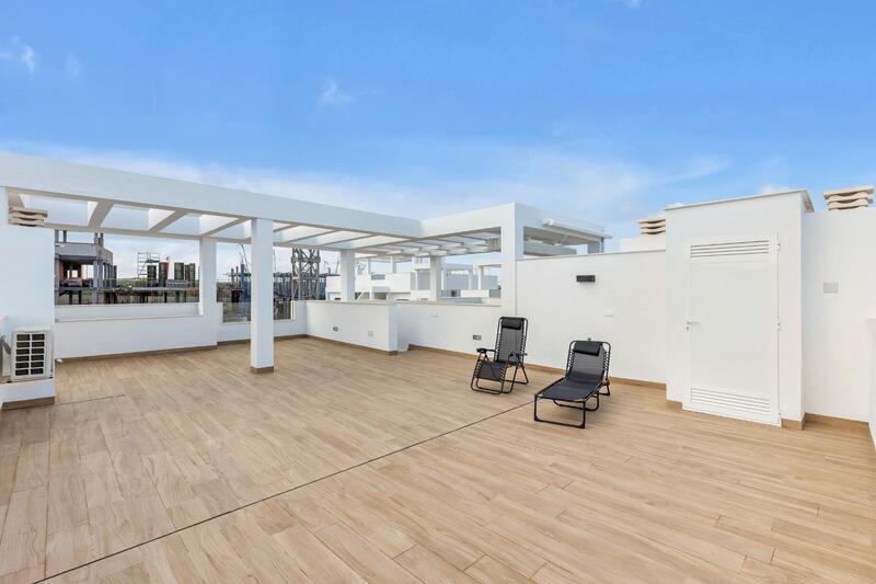 квартира продается в Torrevieja, Alicante