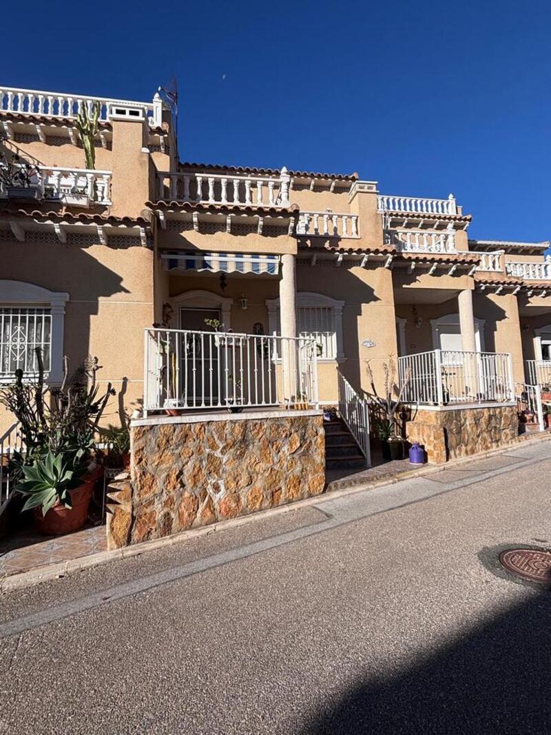 городская тюрьма продается в Villamartin, Alicante