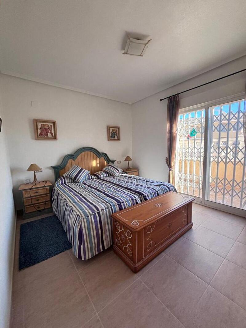 2 Cuarto Adosado en venta