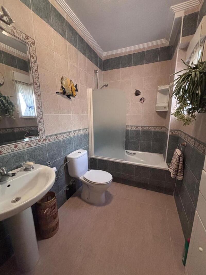 2 Cuarto Adosado en venta