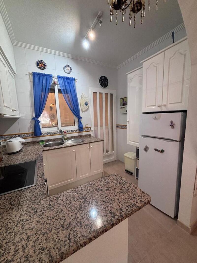2 Cuarto Adosado en venta