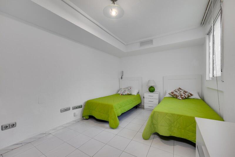 2 slaapkamer Appartement Te koop