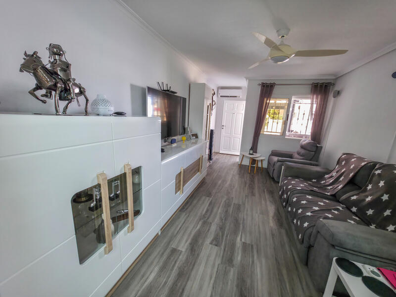 2 slaapkamer Appartement Te koop