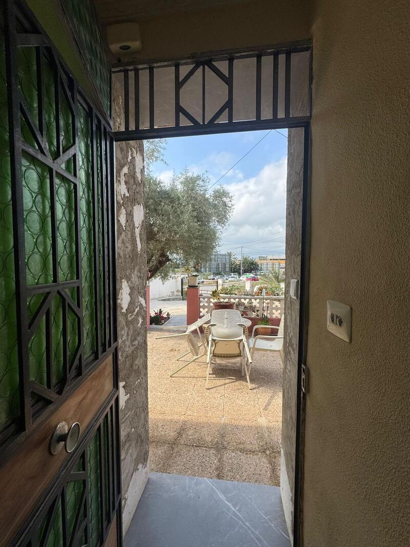 8 Cuarto Adosado en venta