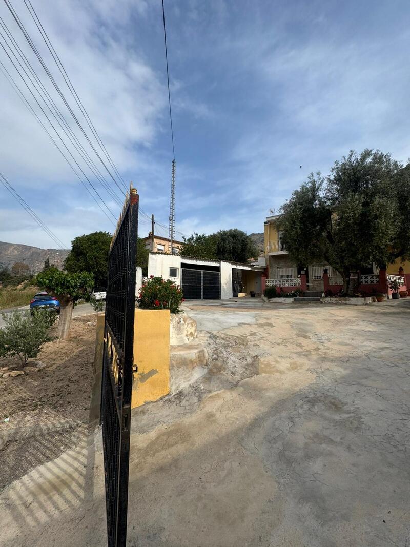 8 Cuarto Adosado en venta