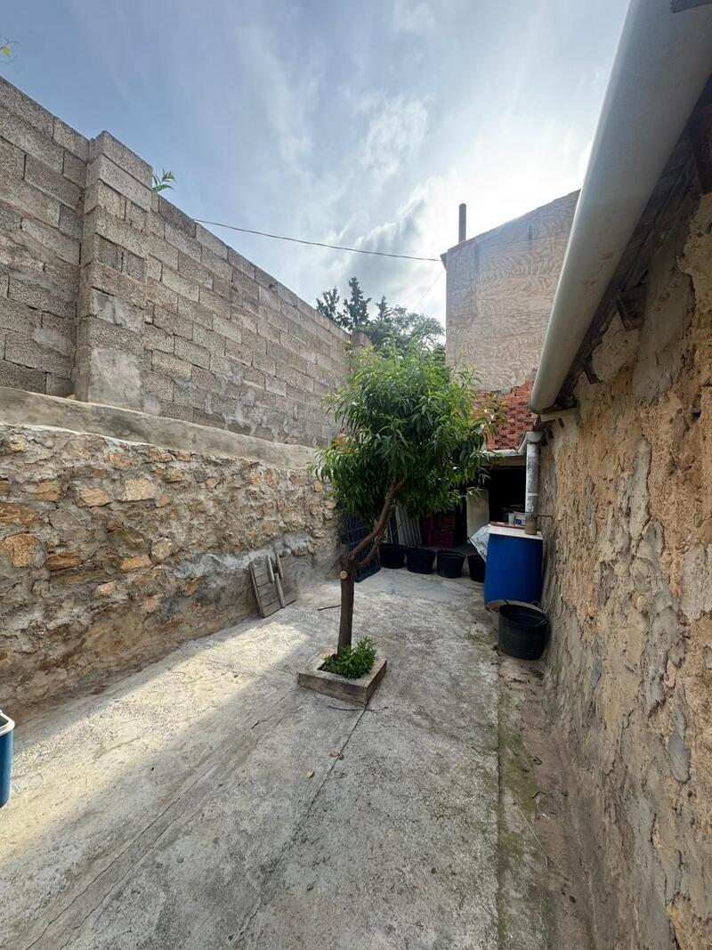 8 Cuarto Adosado en venta