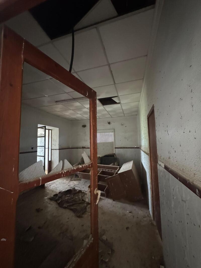 4 Schlafzimmer Landhaus zu verkaufen