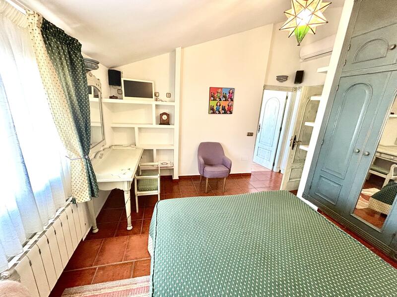 6 soverom Villa til salgs