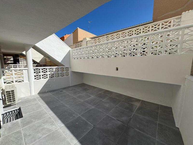 3 Cuarto Apartamento en venta en La Mata, Alicante