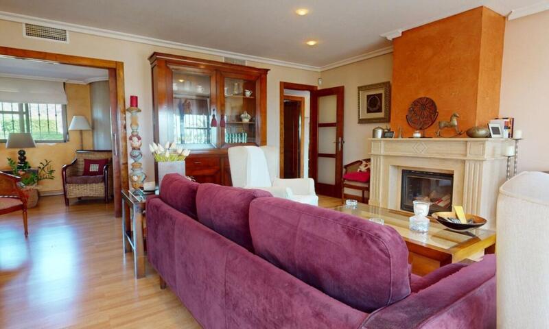 5 Cuarto Casa de Campo en venta