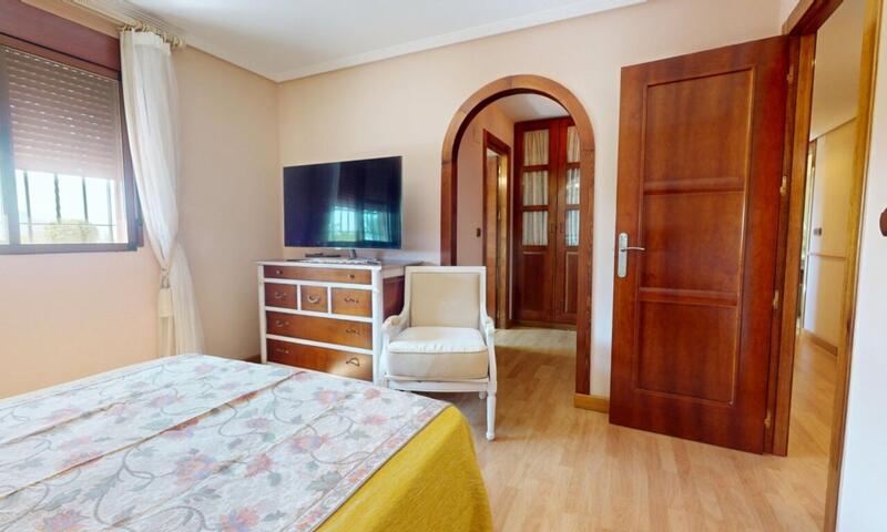 5 Cuarto Casa de Campo en venta