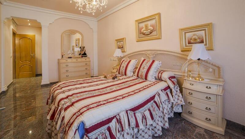 5 Cuarto Adosado en venta