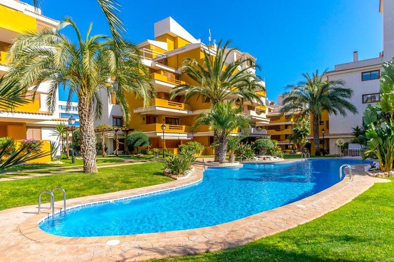 2 Cuarto Apartamento en venta en Torrevieja, Alicante