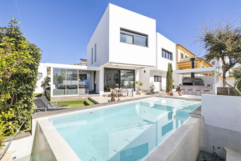 Villa til salgs i La Sierrezuela, Málaga