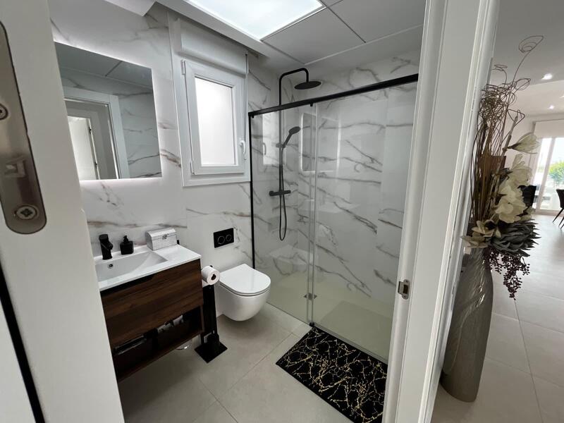 3 Cuarto Adosado en venta