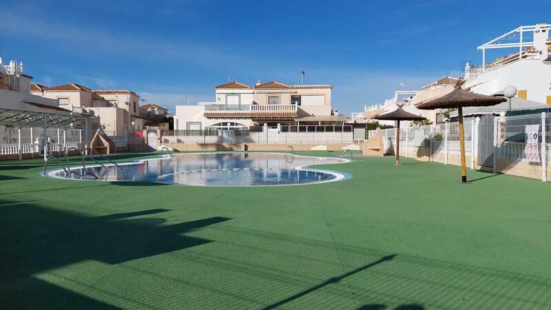 2 bedroom Duplex for sale