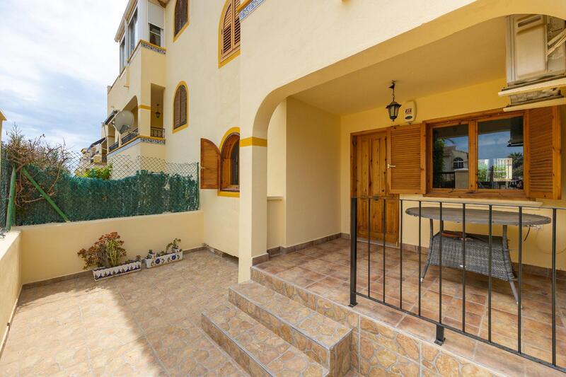 2 soverom Villa til salgs i Torrevieja, Alicante