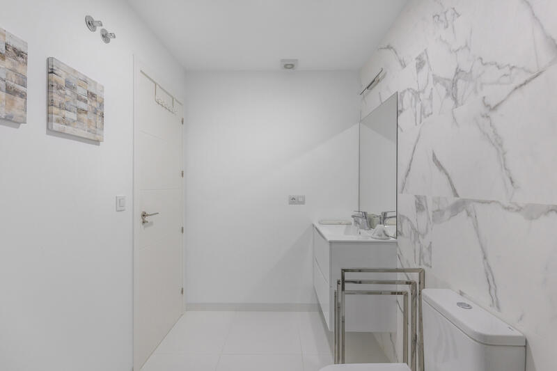 2 спальная комната квартира продается
