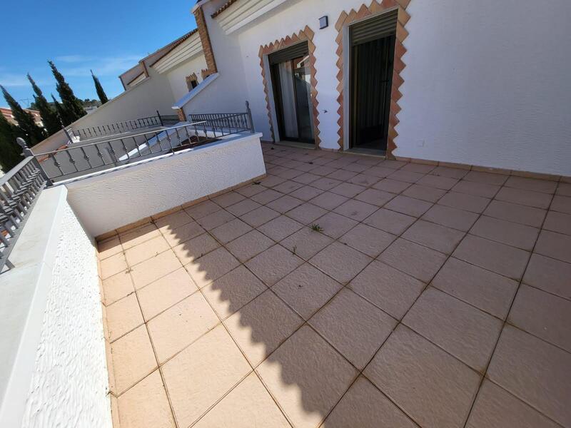 3 soveværelse Byhus til salg i San Miguel de Salinas, Alicante