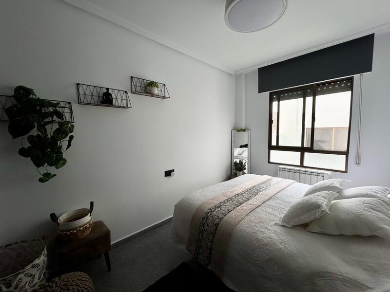 3 bedroom Apartment for sale