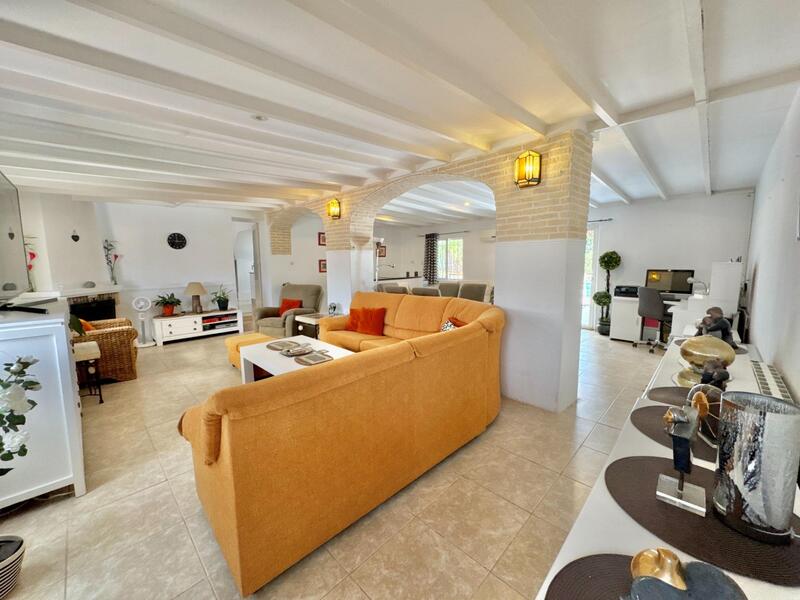 7 Schlafzimmer Villa zu verkaufen