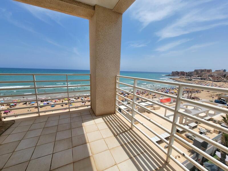 квартира продается в Torrevieja, Alicante