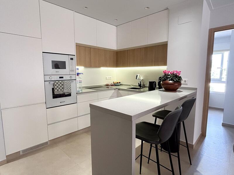 3 slaapkamer Appartement Te koop in El Raso, Alicante