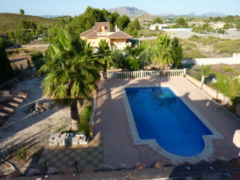 5 bedroom Villa for sale