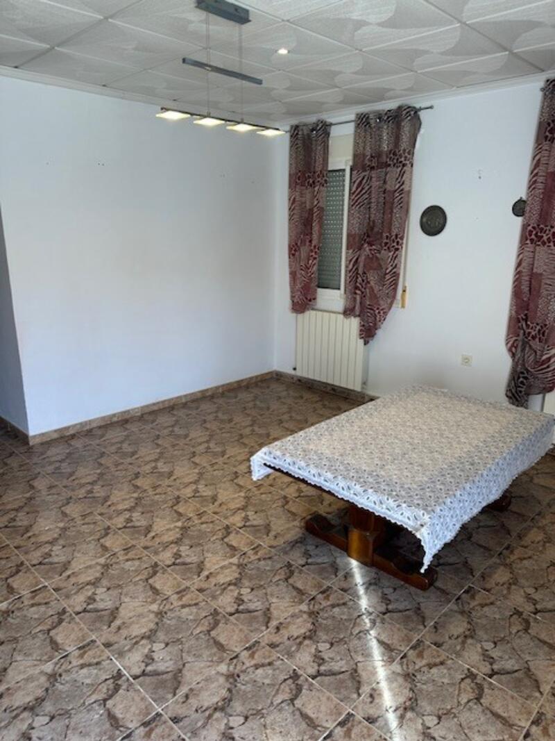 3 bedroom Commercial Property for sale