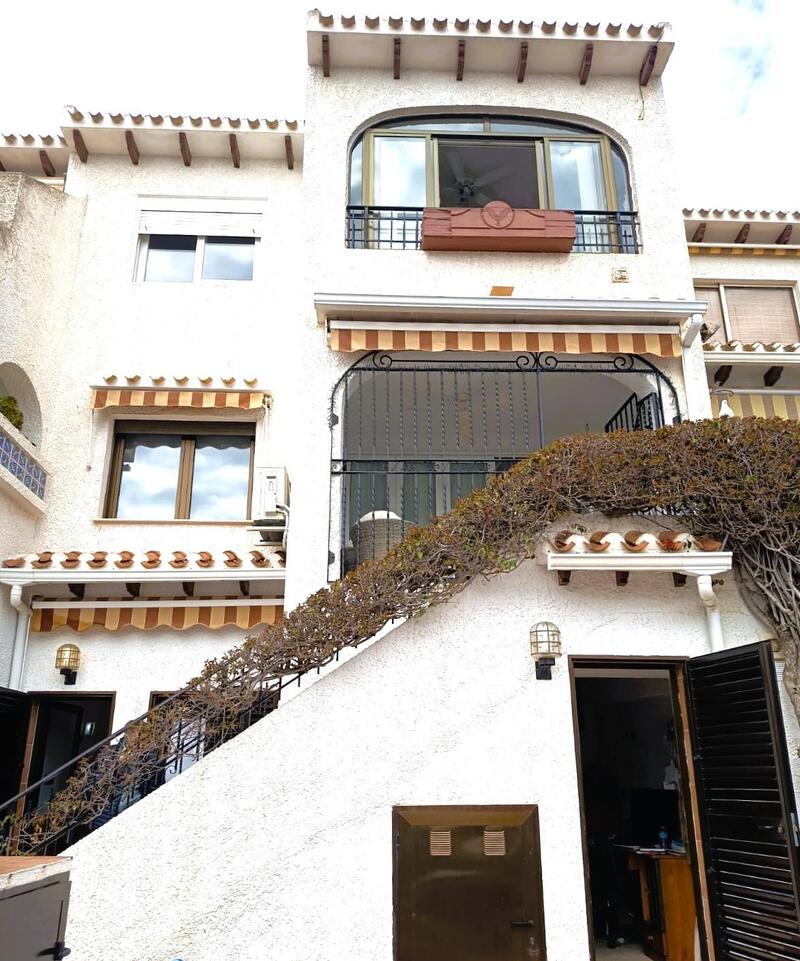 4 bedroom Duplex for sale