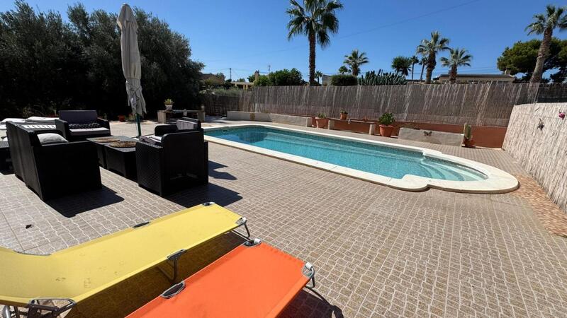 6 bedroom Country House for sale