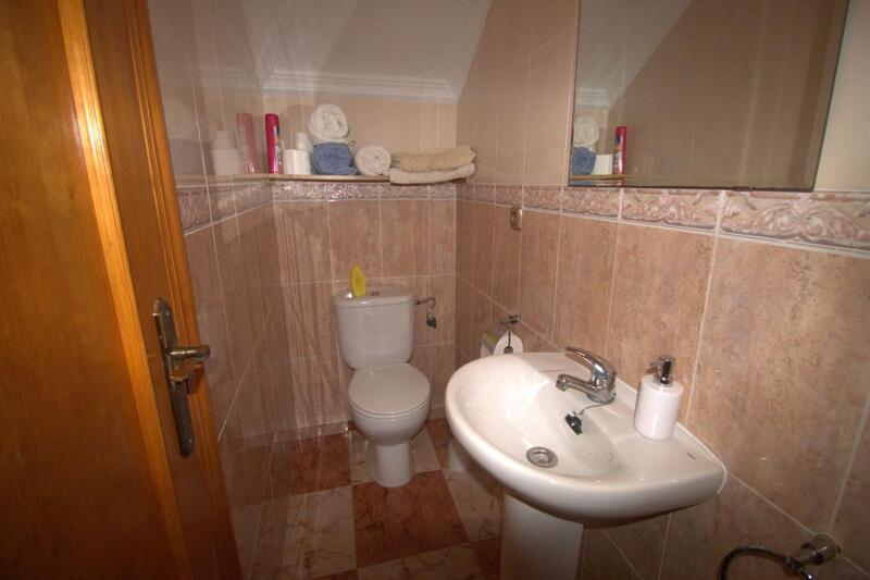 2 Cuarto Adosado en venta