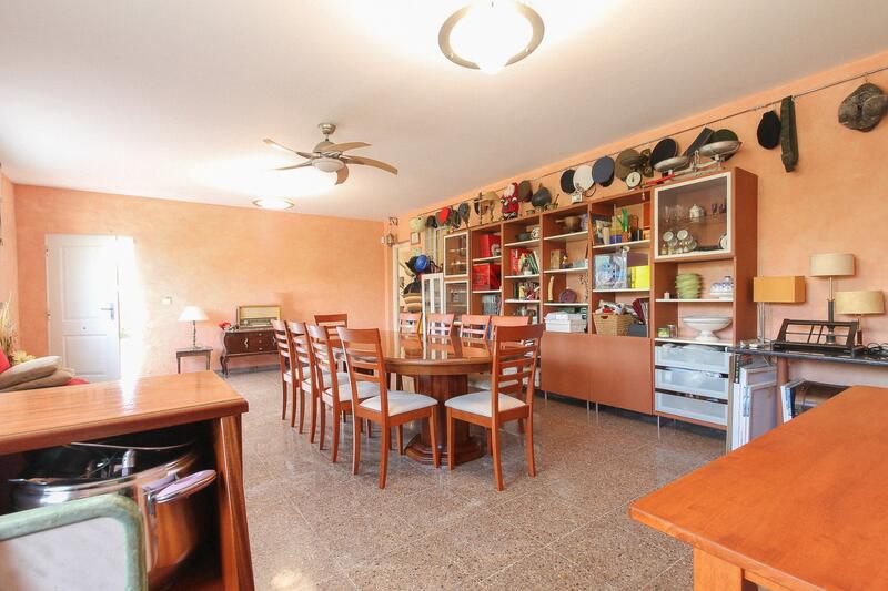 6 Cuarto Villa en venta