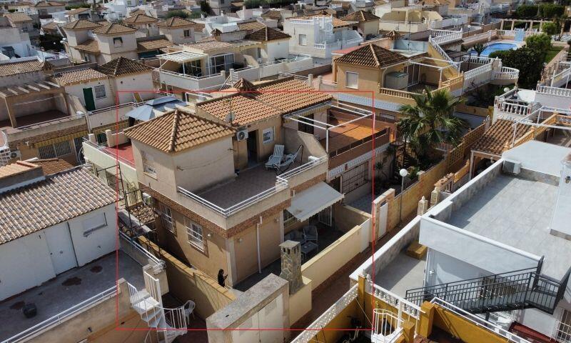 Duplex zu verkaufen in Torrevieja, Alicante