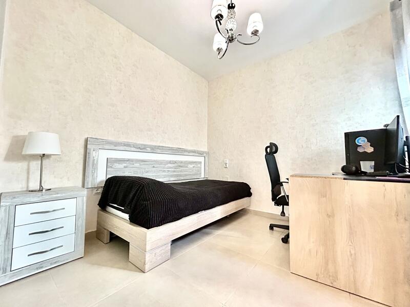 3 Cuarto Adosado en venta