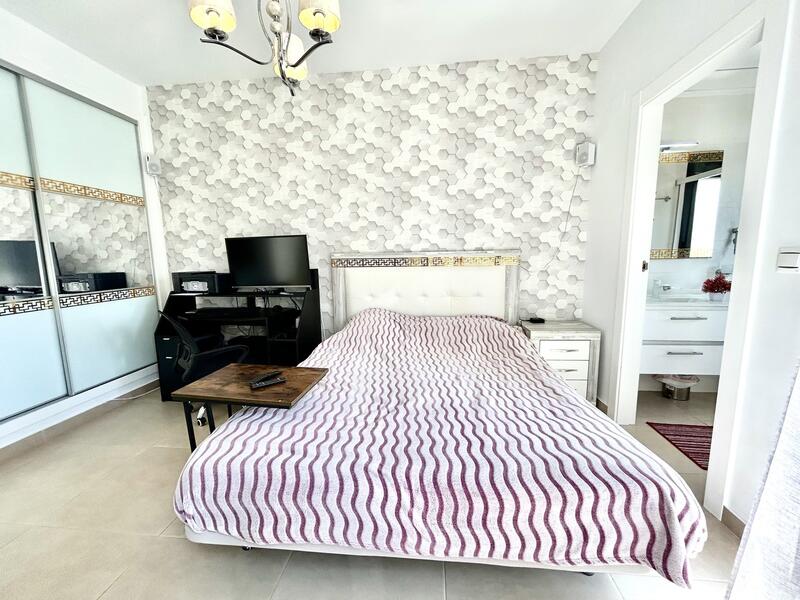 3 Cuarto Adosado en venta
