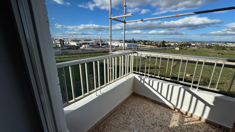 2 slaapkamer Appartement Te koop