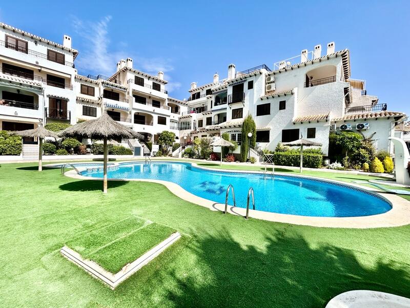 Apartment for sale in Cabo Roig, Alicante