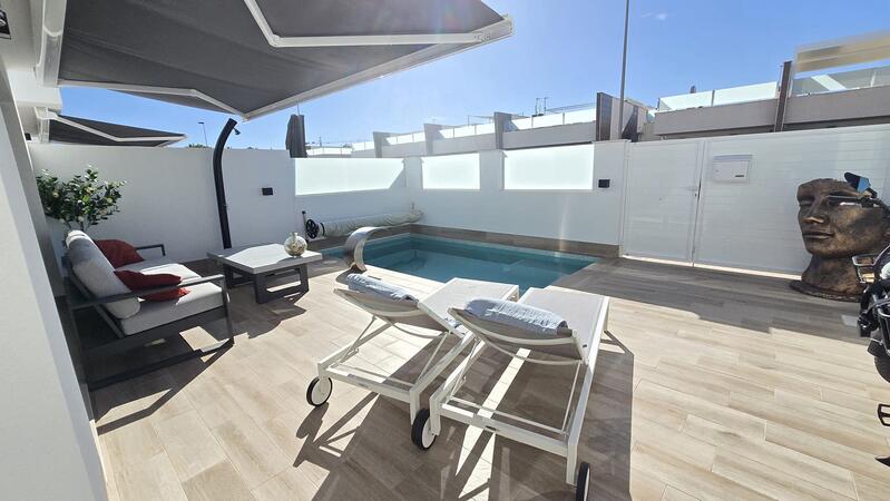 3 chambre Villa à vendre 3 chambre Villa à vendre